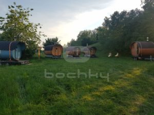 Мобильная баня-бочка на прицепе